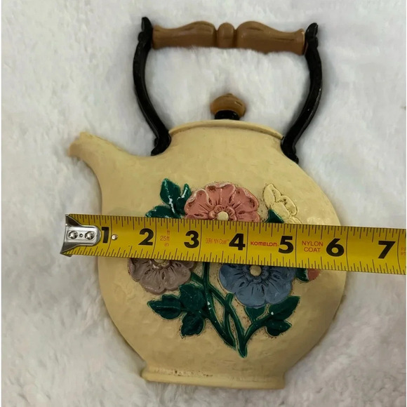 Cottagecore Floral Tea Kettle Hanging Wall Decor Country Farmhouse 90’s Flowers - Picture 8 of 8